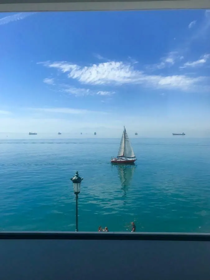 Infinity Sea View Apartment Thessaloniki